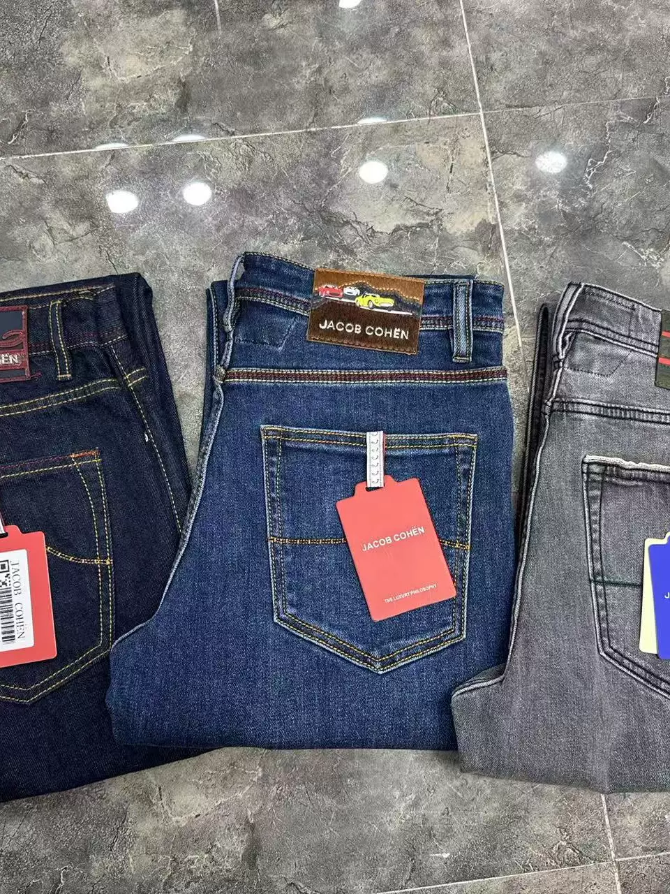 Jacob Cohen Jeans 2026 Autumn and Winter Thick New Zipper Mid-Waist Embroidered Warm Men's Elastic Trendy Pants Foto QC de TAOBAO na Qualit.ly