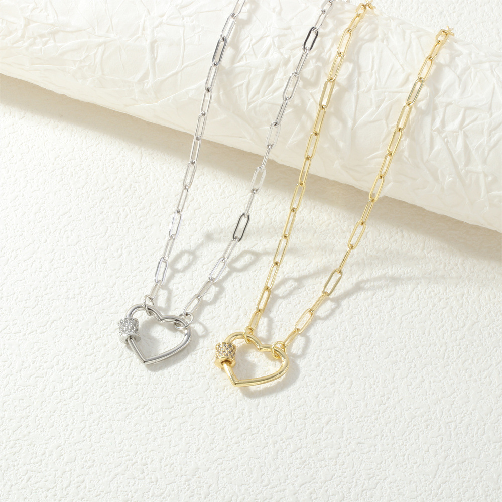 Micro-inlaid zircon flash mountaineering buckle nut buckle love heart-shaped hip-hop punk fashion heavy metal trend necklace