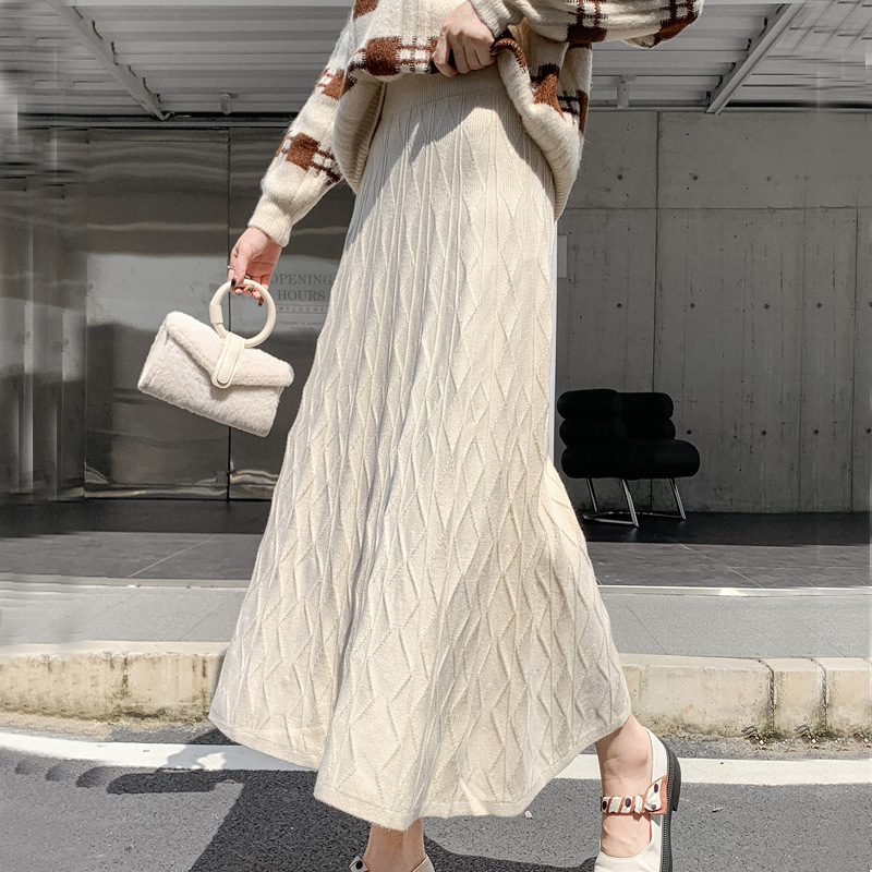 Kaning Mid-Length Wavy Diamond-Patterned Knitted Umbrella Skirt 2026 Autumn New A-Line Skirt High-Waisted Knitted Skirt
