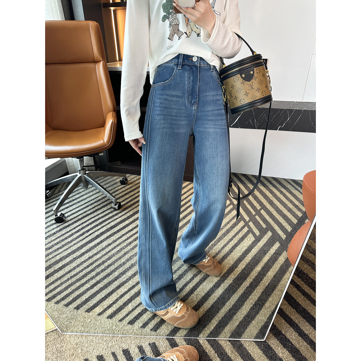 Full of Design Flair! Double-Stitched Straight-Leg Jeans for Women, 2026 New Spring Style, Slimming Wide-Leg Pants for Petite Figures