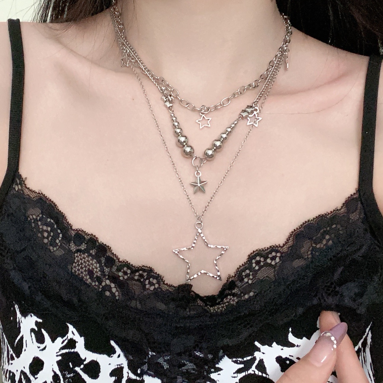 Cold Wind Star Pendant Stacked Necklace Cross-border European and American Simple Five-pointed Star Round Bead Necklace Sweet Cool Personality Necklace