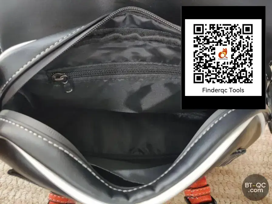 2024 New Men's Casual Horizontal Commuter Business Small Satchel Postman Messenger Small Bag IPAD Shoulder Bag