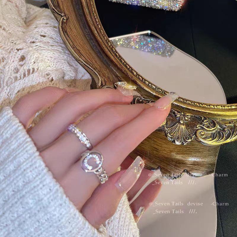 Ring for Women, Niche Design, Light Luxury, Minimalist Style, Fashionable and Unique, Open-Ended Two-Piece Set, C Letter with Diamond-Studded Index Finger