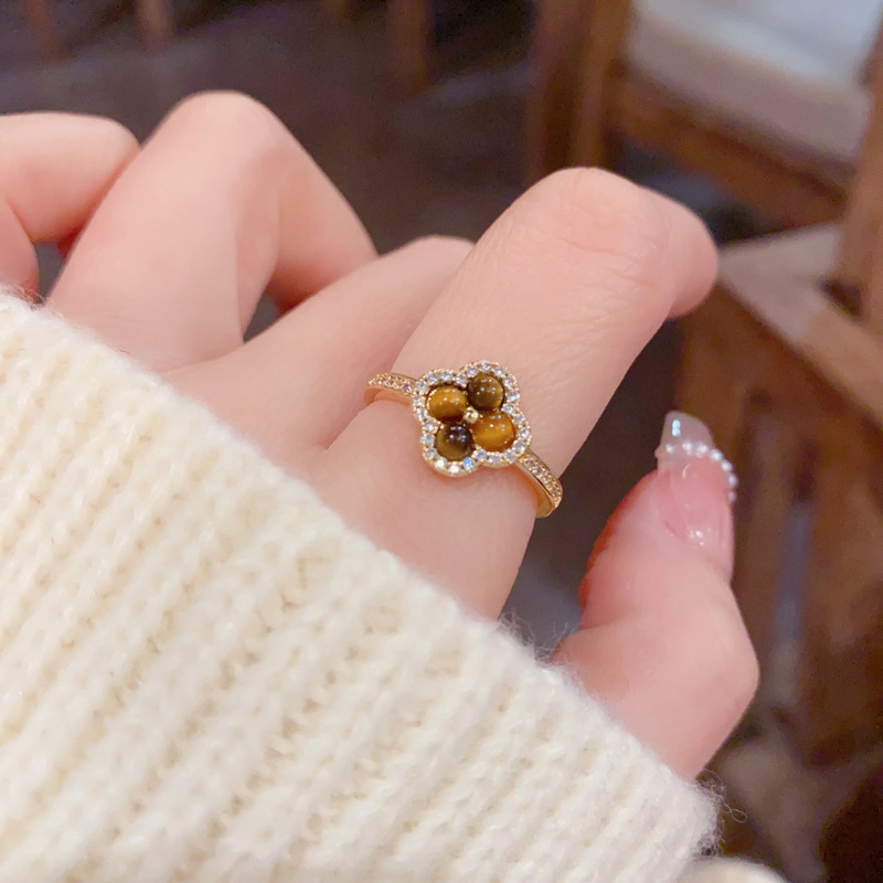 Niche Fashion Design with a Sense of Style, Diamond-Encrusted Tiger Eye Stone Open Ring, Elegant and Simple, Retro, Unique, Versatile Index Finger Ring Accessory