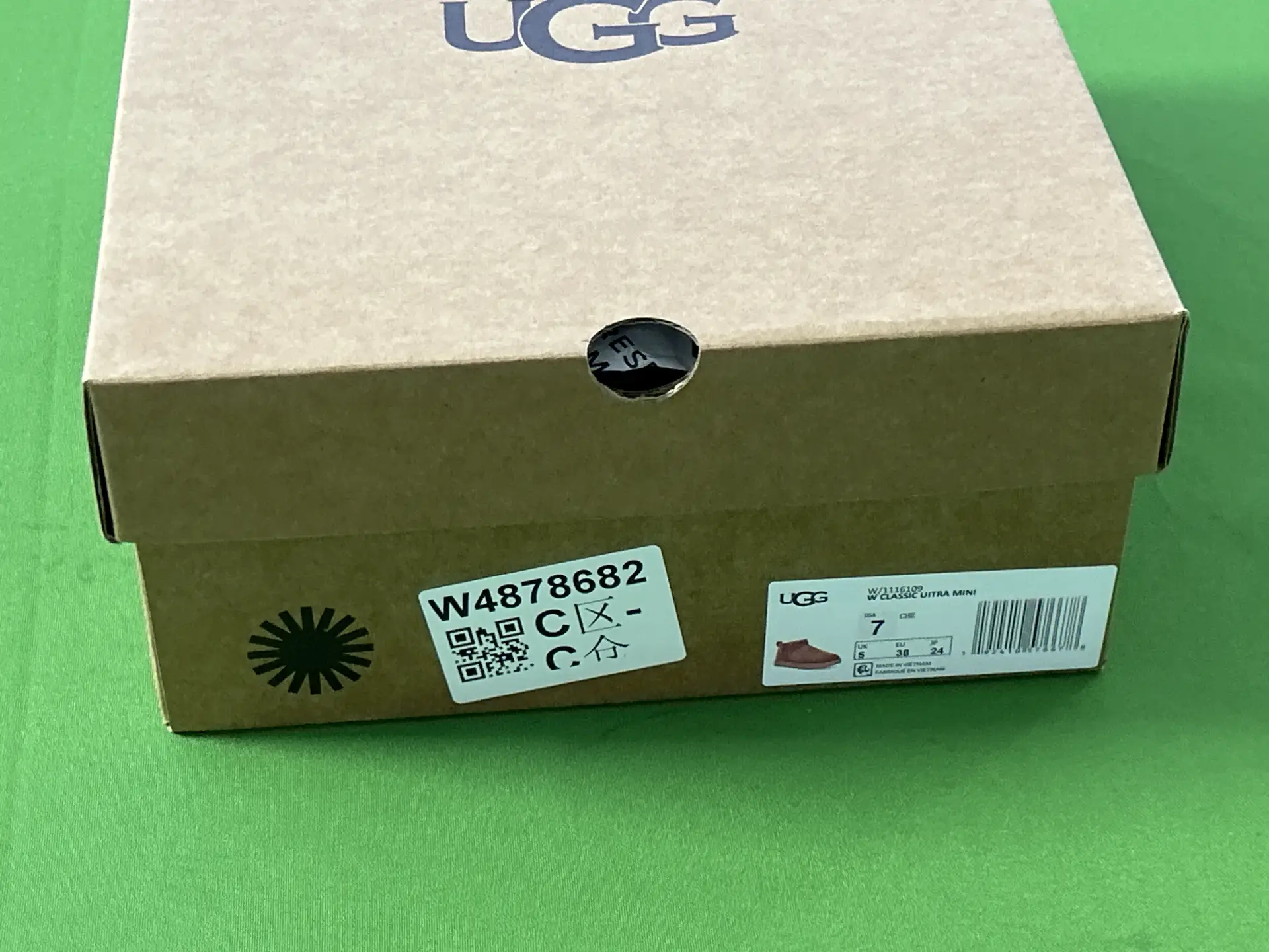 UGG W Classic Uitra Mini