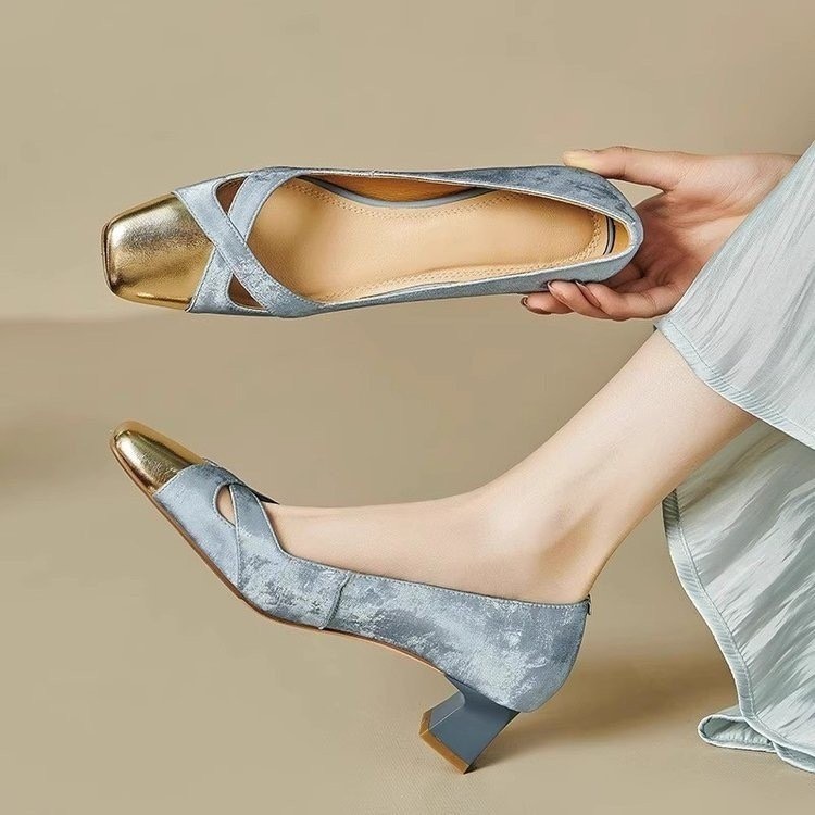 Beautiful New Chinese-Style Women's Shoes with a Design Featuring Hollowed-Out Mid-Heel, Elegant Pink High Heels, Color-Blocked Chunky Heel, and Square Toe Single Shoes