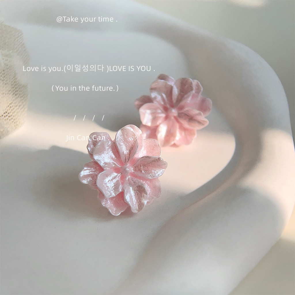 Pink girl's heart age-reducing elegant sweet cute Camellia silver needle stud earrings elegant Mori Spring earrings for women