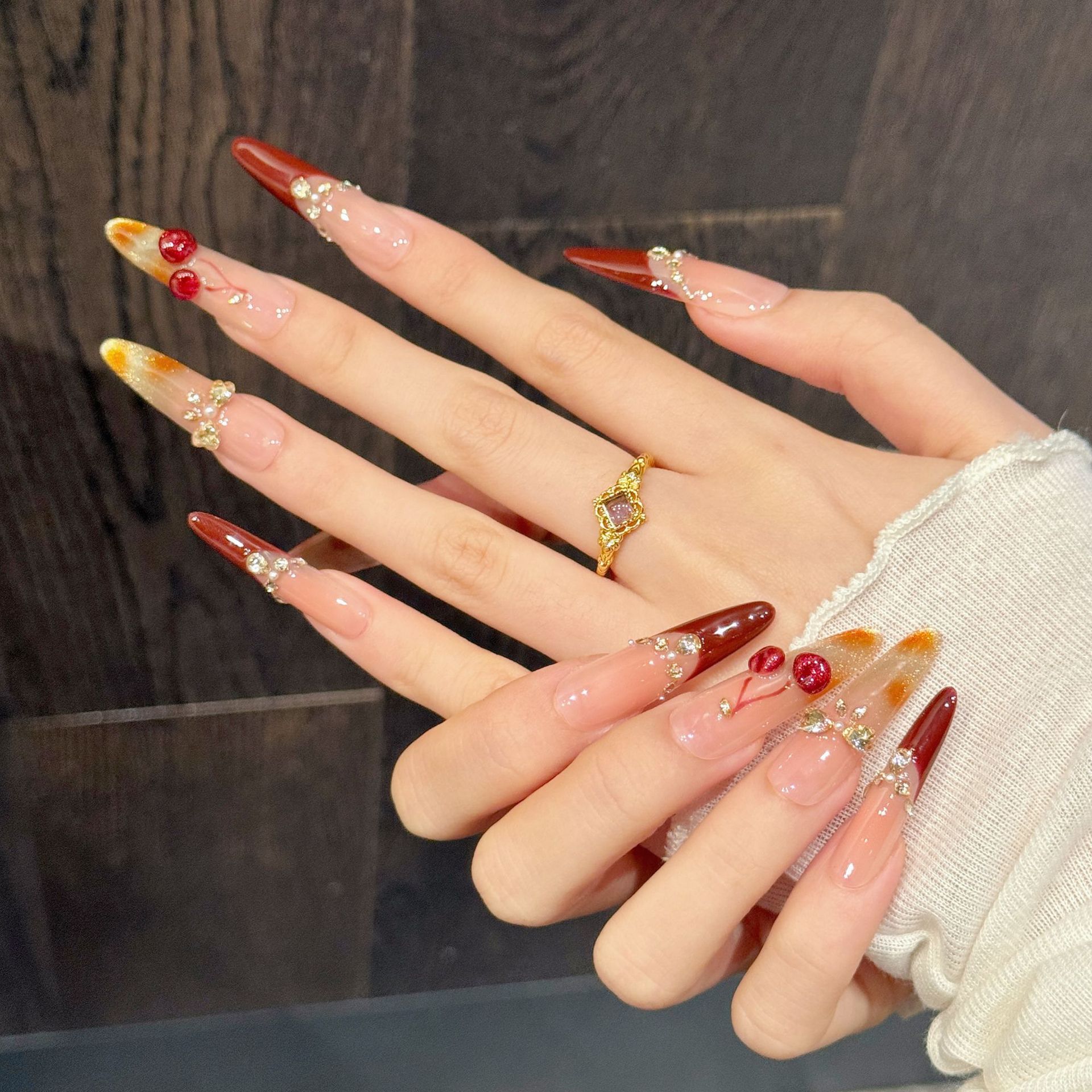 Rikaman Cherry Wine Glitter