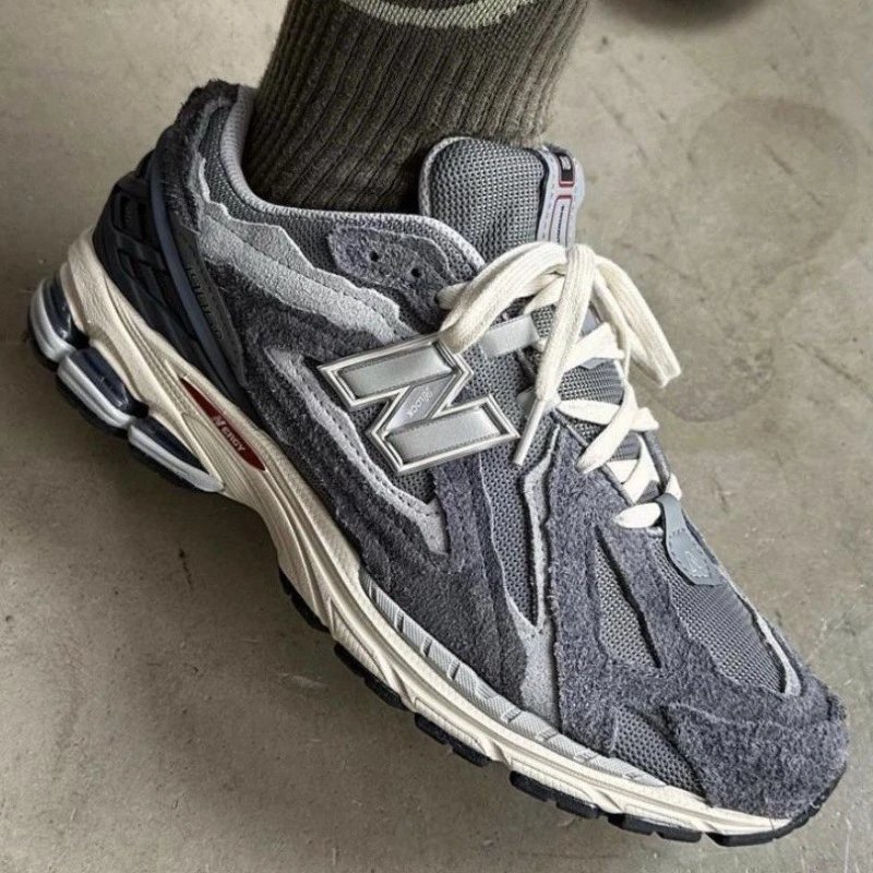 New Balance 1906