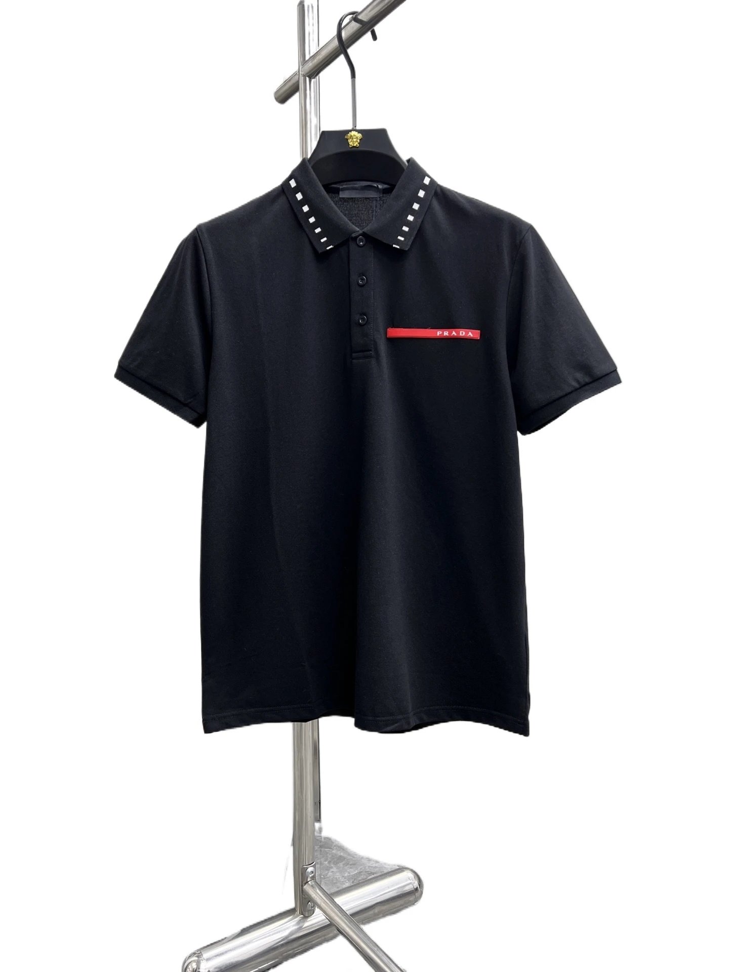 Clothes (851)