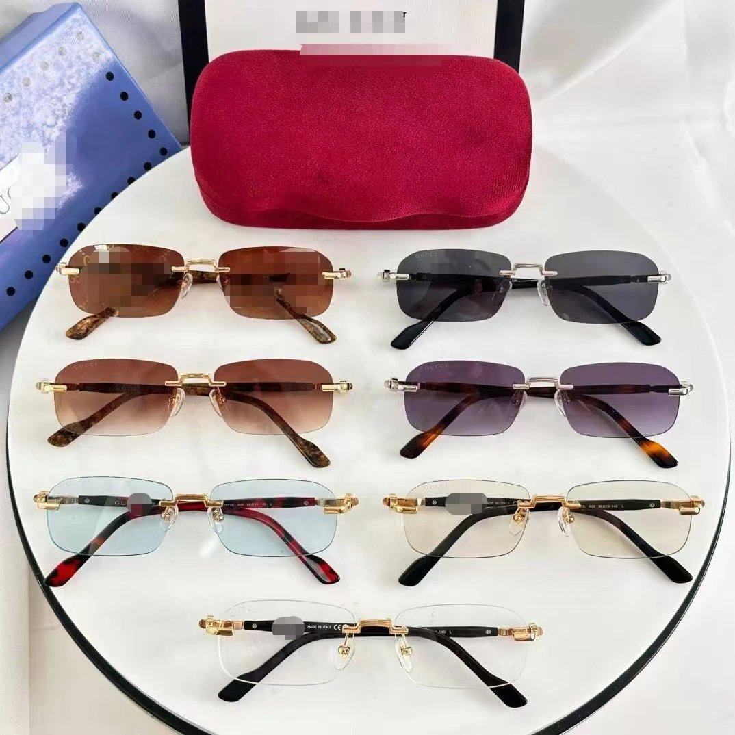 C.A.R.R.ERA Glasses