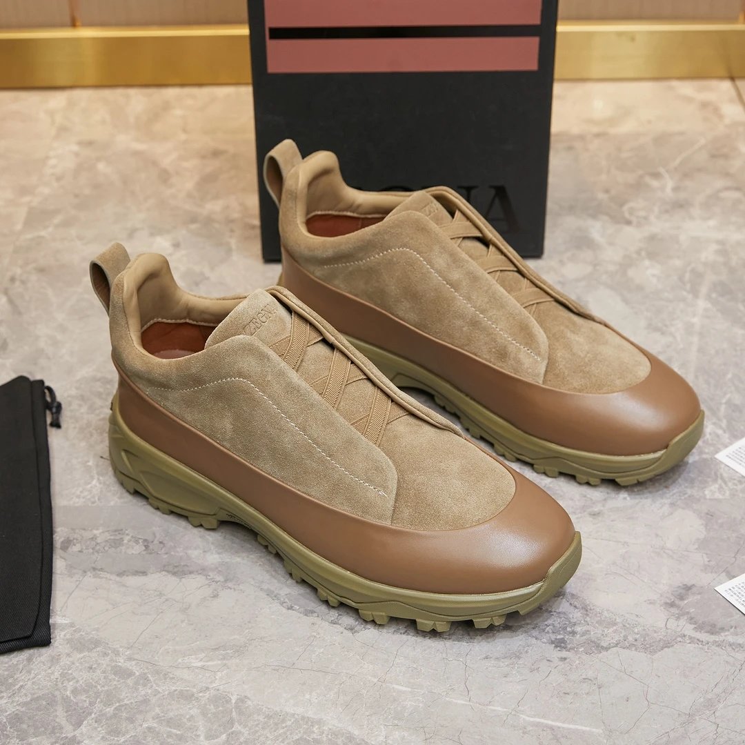 Z Sneakers