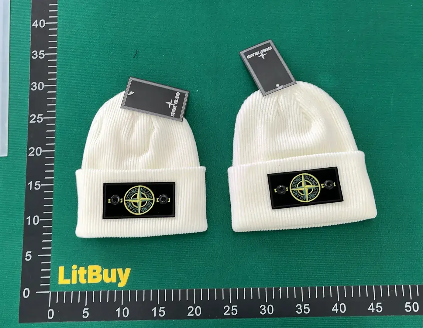 Stone Island Beanie White