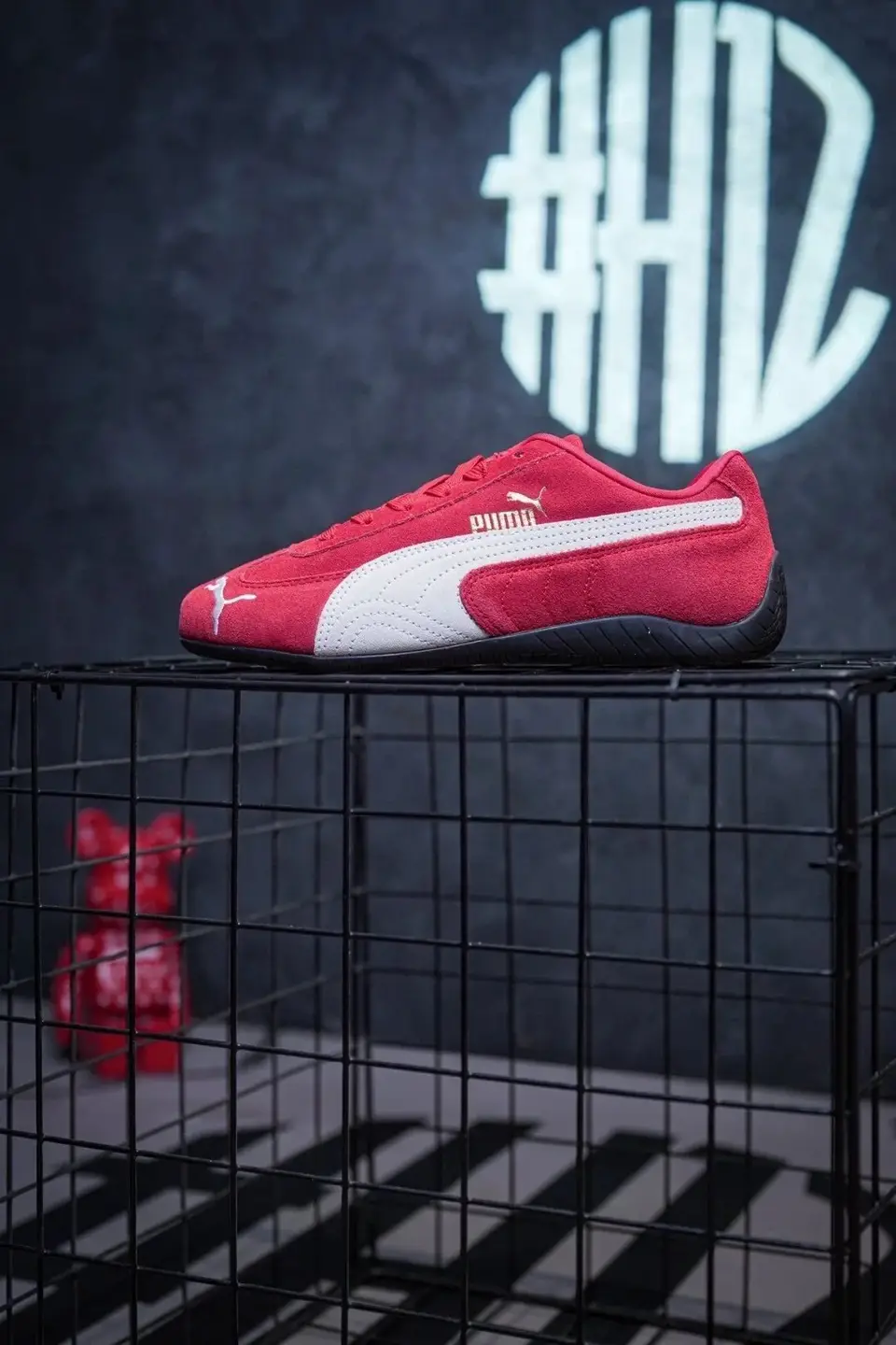 🔑N318260【公司级 PM Speedcat OG 低帮赛车鞋】韩国热门鞋款 设计灵感源于赛车鞋 采用翻毛皮鞋面材质 外置轻量耐磨橡胶大底 巧妙吸睛 直接爱上 尺码：36-45