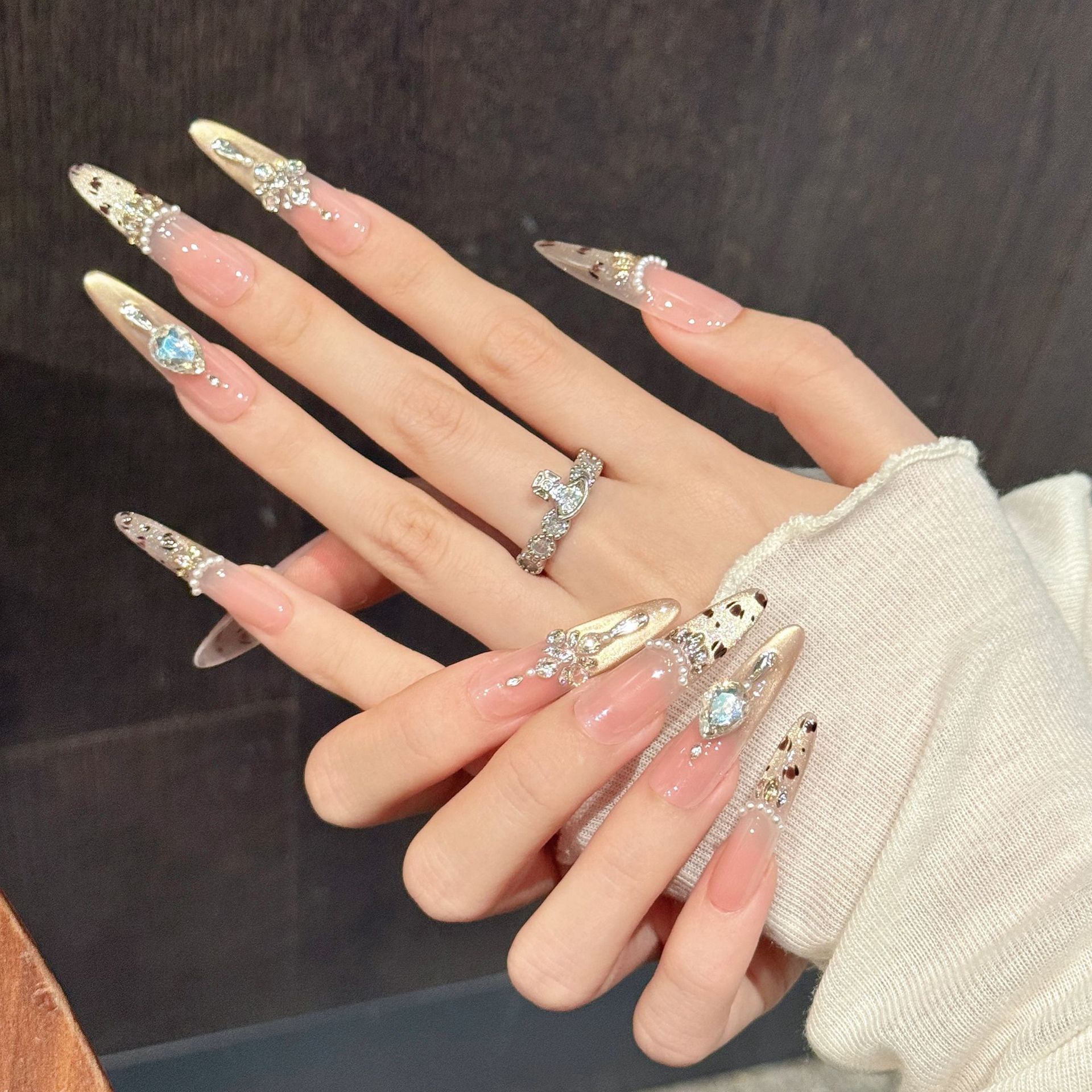 Rikaman Original [Pink Diamond Leopard Luxury] Pink Nude Leopard Print Diamond-Encrusted Pearl Nail Art High-End Long and Short Handmade Wearable Nails
