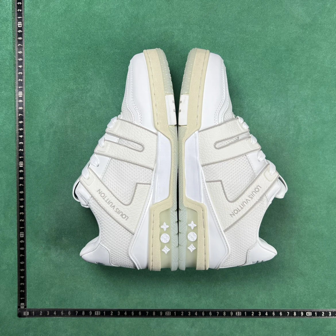 Louis Vuitton low-top sneakers