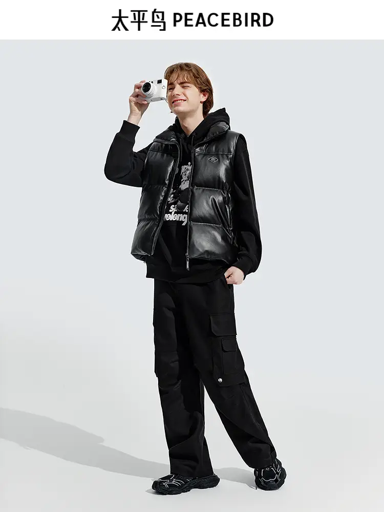 [Same Style in Shopping Malls] Peacebird Men's Wear vest Winter New arrival Pu Leather Down jacket vest Trendy B2Age410L