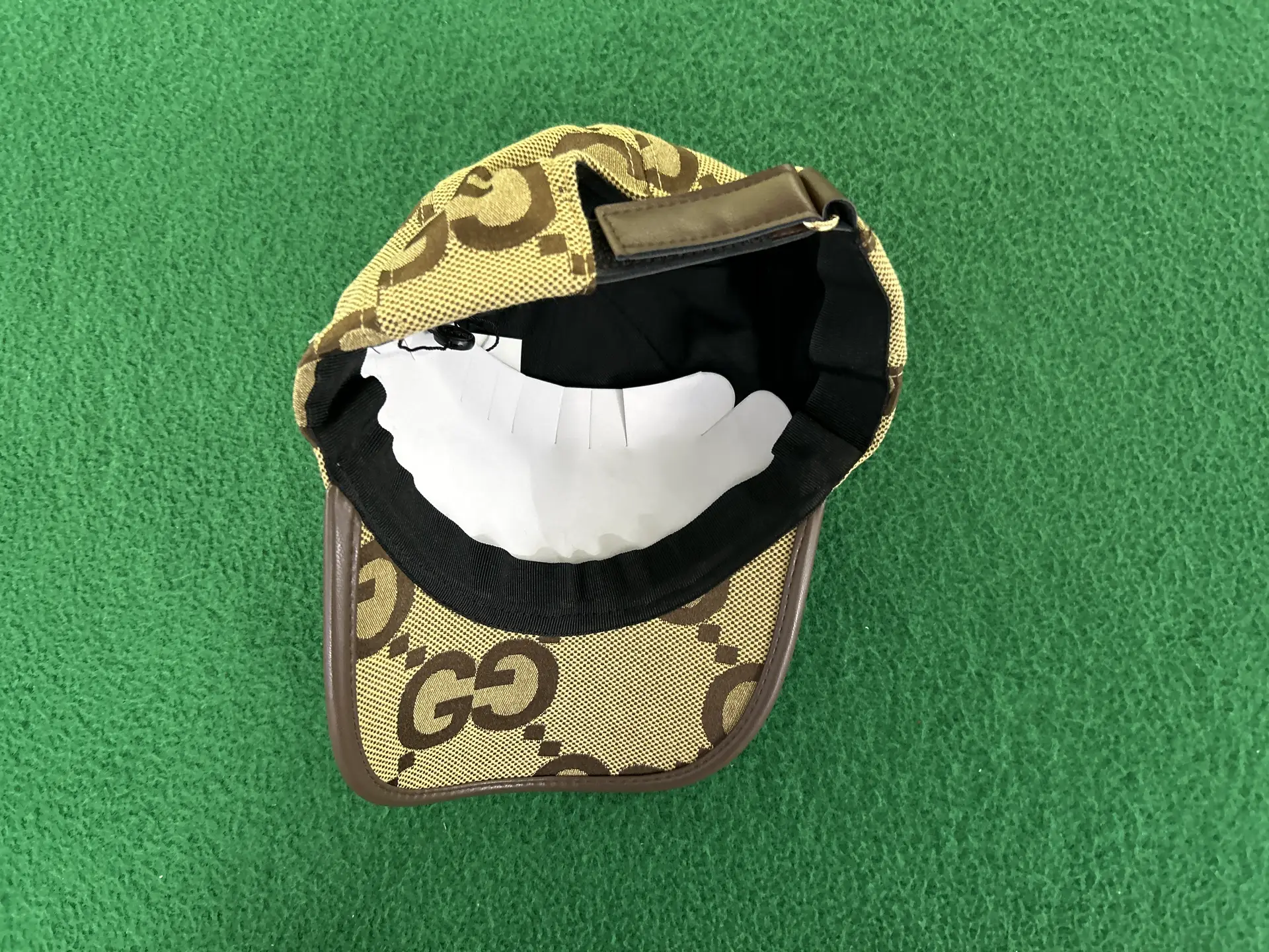 Gucci GG Canvas Baseball Cap Beige