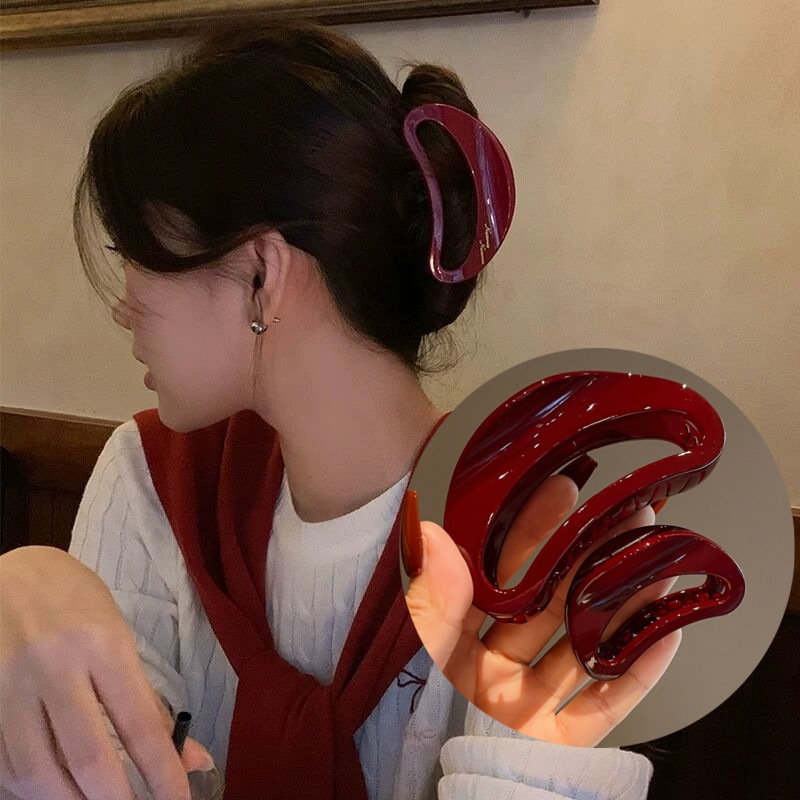 Angela Red High-end Oval Large Grab Clip Fashionable Elegant INS Style Hairpin Women's Simple Shark Clip