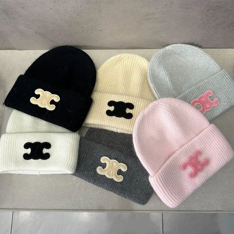 Korean version of rabbit fur hat high color value widened French face small Mao Mao Europe and the United States big brand cross-border foreign trade wool hat tide