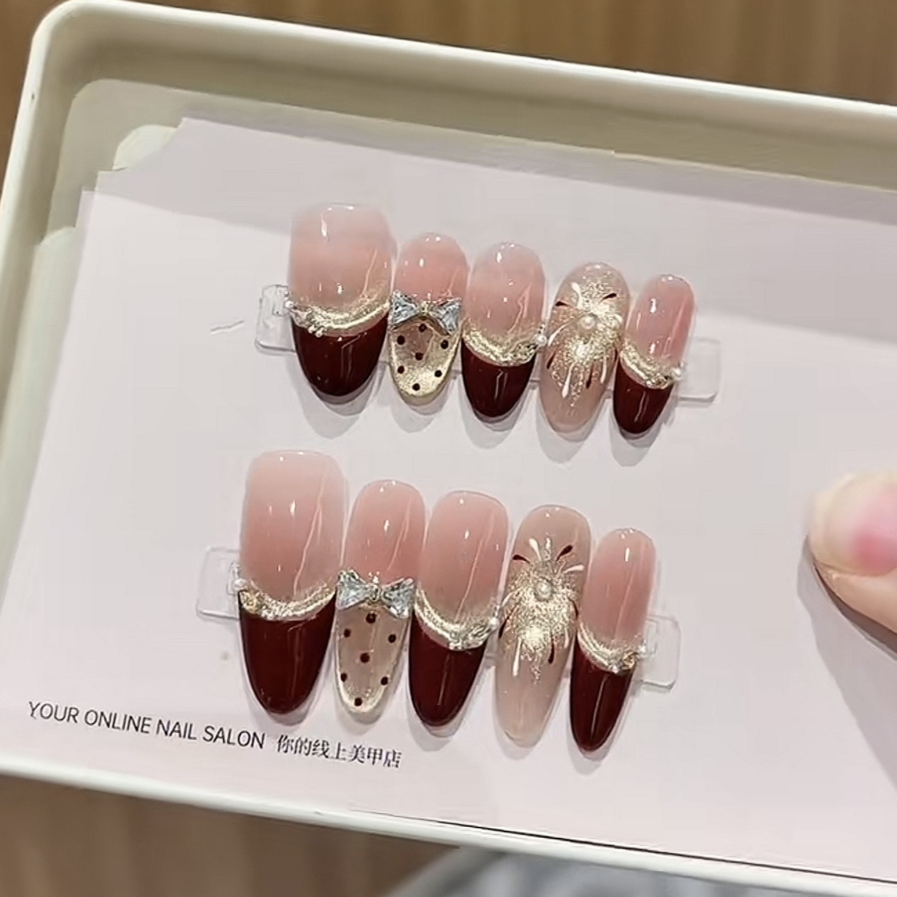 Nai Zi Purely Handmade Wearable Nails New Year Nails French Style Zircon Crushed Diamond Fireworks Cat Eye Nail Stickers