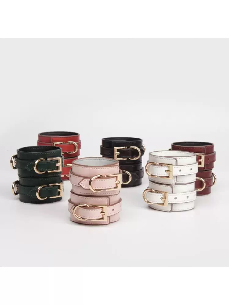 Puppy Leather Handcuffs, Bracelet, Available in Multiple Colors, Adjustable Handcuffs, Cosplay Props