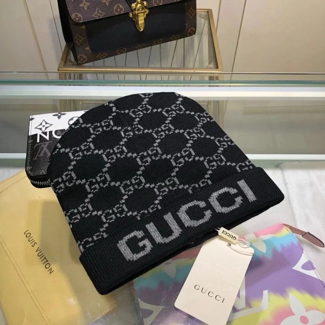 GUCCI knit hat