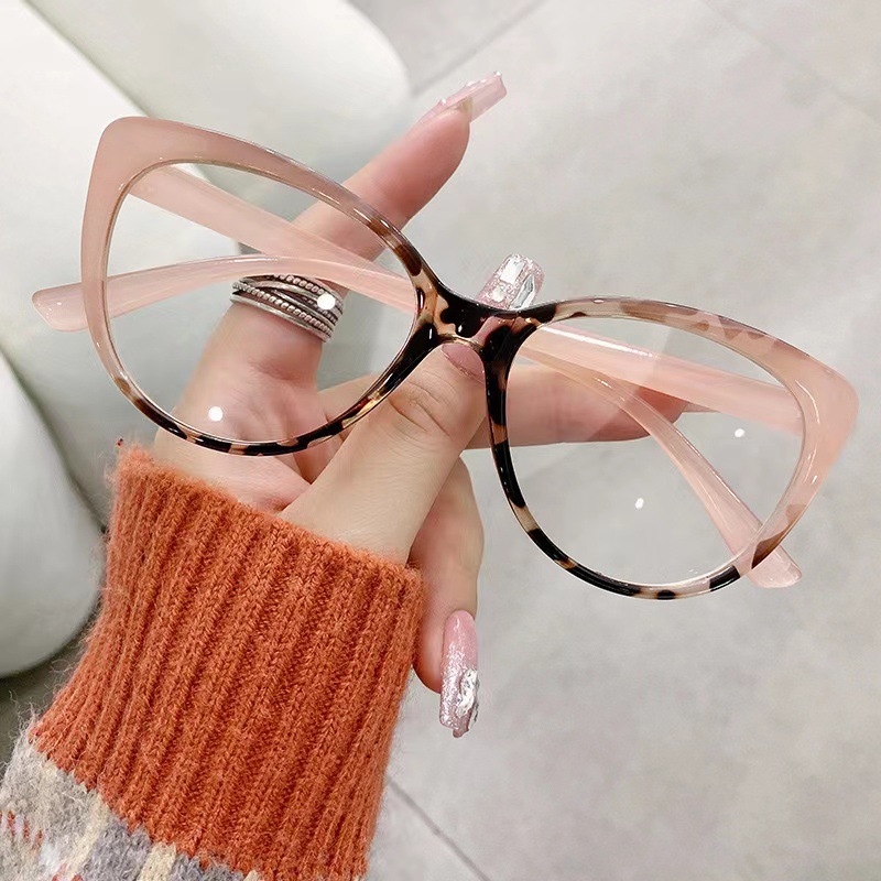 2024 new European and American cat eye glasses frame contrast color splicing glasses frame plain Internet celebrity plain glasses cross-mirror-