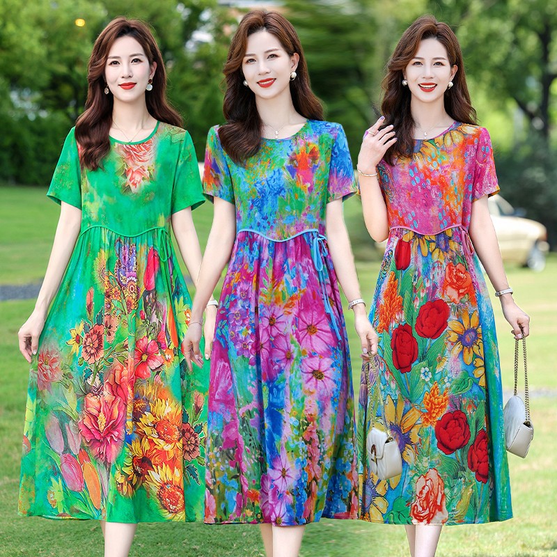 2026 New Summer Fashion for Moms, Fashionable Slimming Floral Dress, Middle-Aged and Elderly Women's Clothing, Belly-Covering Loose Dress