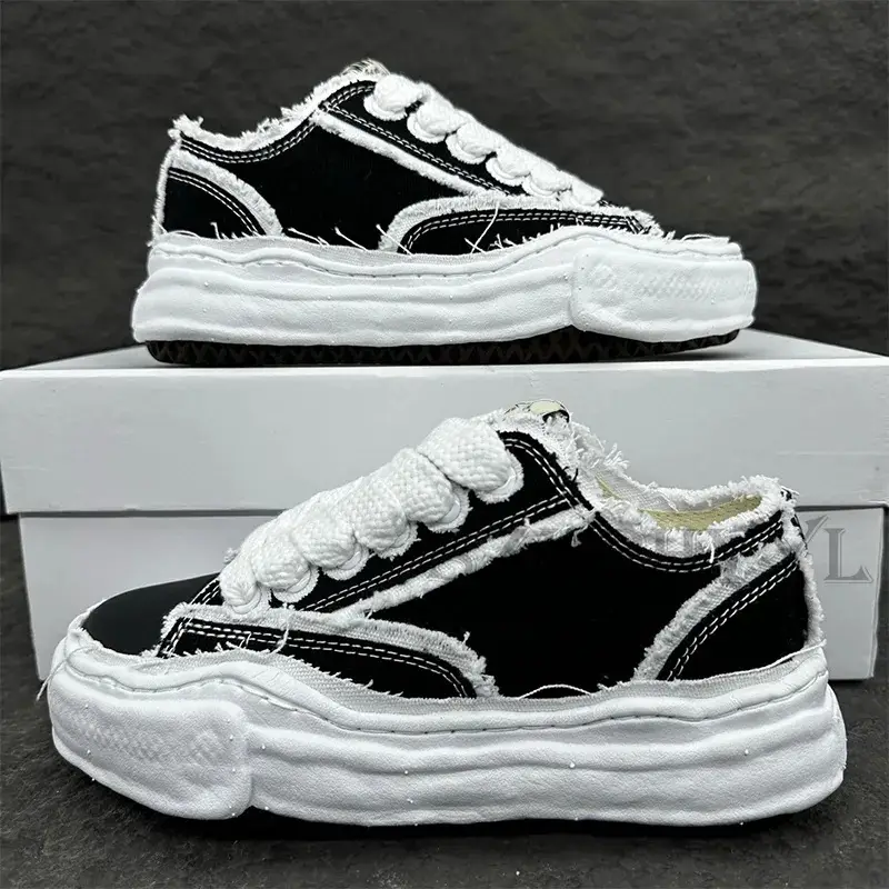 In Stock 25 Summer Brand New Multi-Style Colorful Canvas Shoes Thick-Soled Comfortable Height-Increasing Shoes for Men and Women