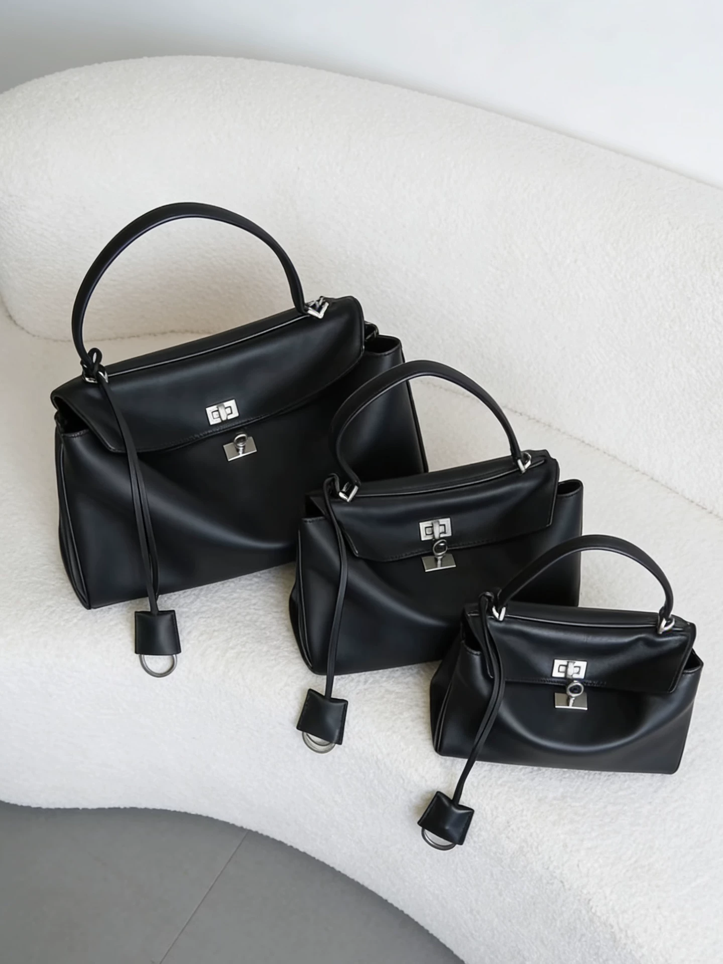 New Women's Bag Genuine Leather Cowhide Shoulder Crossbody Tote Bag Women's Handbag Underarm Kelly Bag 2026 New Model QC-foto van TAOBAO op Qualit.ly