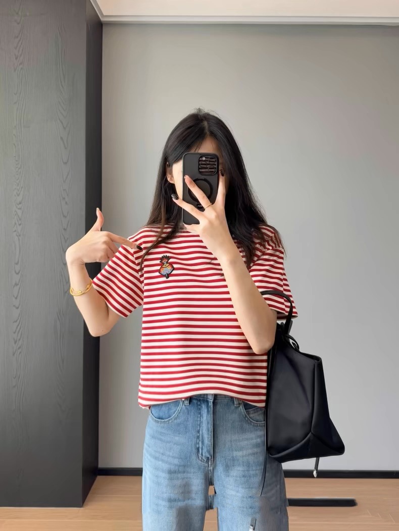 25 New Spring and Summer New Women's Embroidered Stripesd Knitwears Women's Pure Cotton Bottoming Short-Sleeved T-Shirt Tops