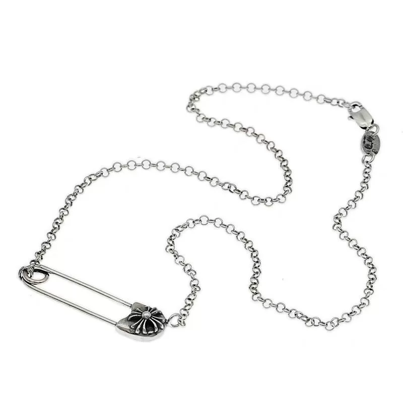 S925 sterling silver collarbone chain, fashionable and personalized cross pendant, loop shaped pin necklace, women's European and American trendy accessories