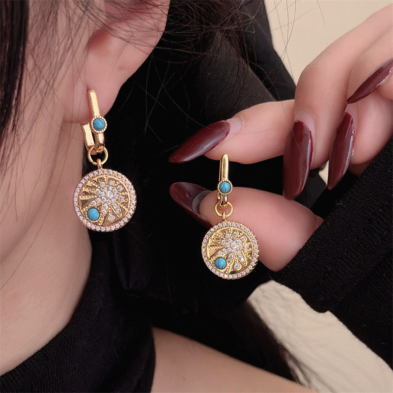 New Chinese-Style Micro-Inlaid Turquoise Light Luxury Vintage Earrings with Meteor Pendant for Women, Artistic Compass Ear Jewelry