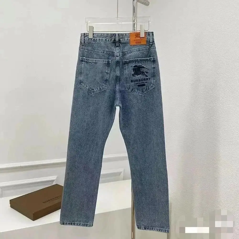 战马牛仔裤