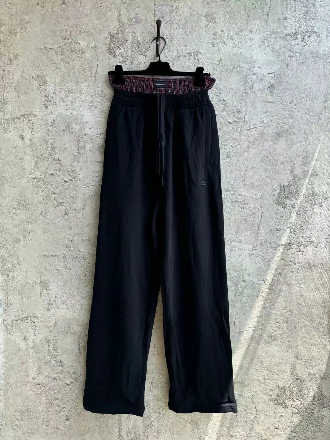 ceiling! Paris style buttoned patchwork fake two-piece sweatpants, men's and women's autumn and winter sports casual pants, trendy