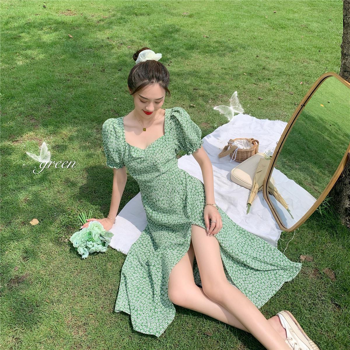 Fresh Style Floral Dress Women's Summer French Style Super Fairy Mori Style Platycodon Grandiflorum First Love Dress Sweet Square Collar Split Skirt