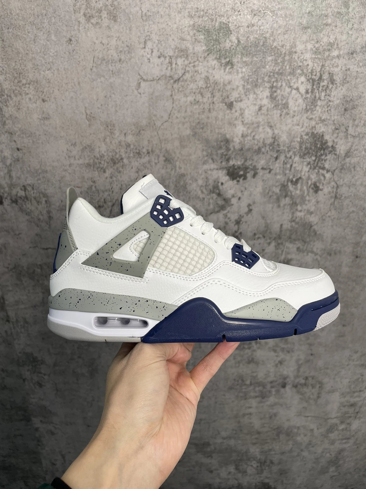In stock, foreign trade T‑version AJ4 White and Blue, Midnight Navy, ink‑splatter retro basketball shoes, casual unisex sneakers, DH6927‑140.