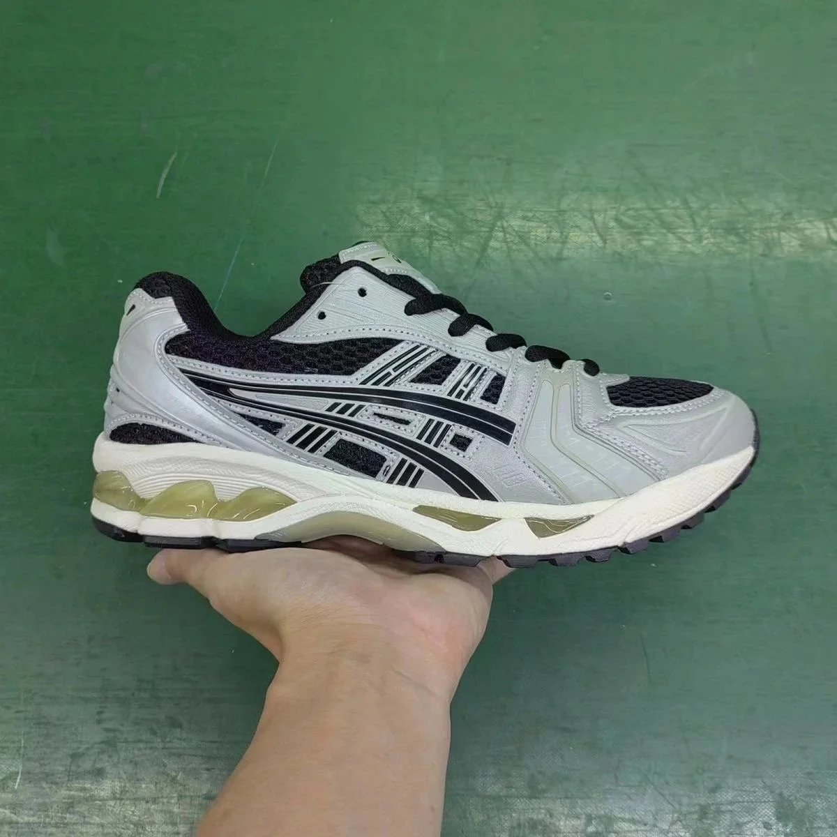 Asics Kayano