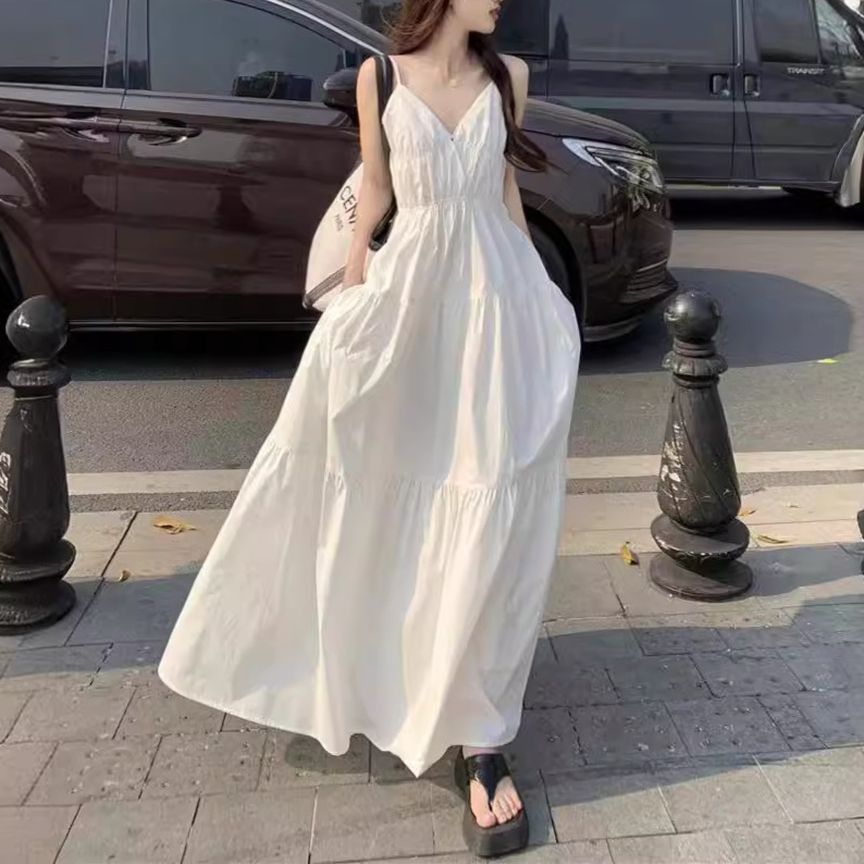 French White Fairy Skirt Slip Skirt Seaside Vacation Dress Women's Slimming Summer Skirt Niche Elegant Long Dress