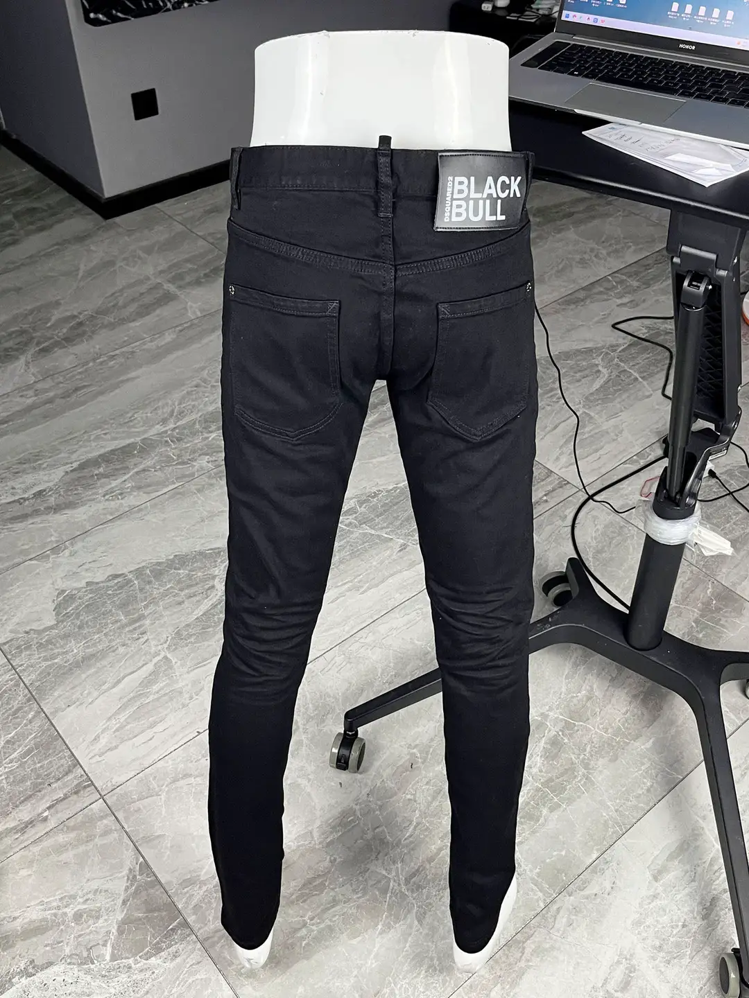 New Button 26 Spring New All-Season D2 Jeans for Men Dsquare Black Simple Commuter Casual Travel High Quality