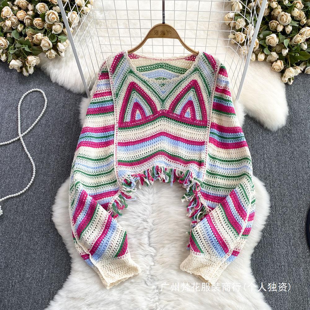 Autumn 2023 Vintage Ethnic Style Bat Sleeve Hollow Short Tassel Navel-exposed Thai Knitwear Long Sleeve Blouse