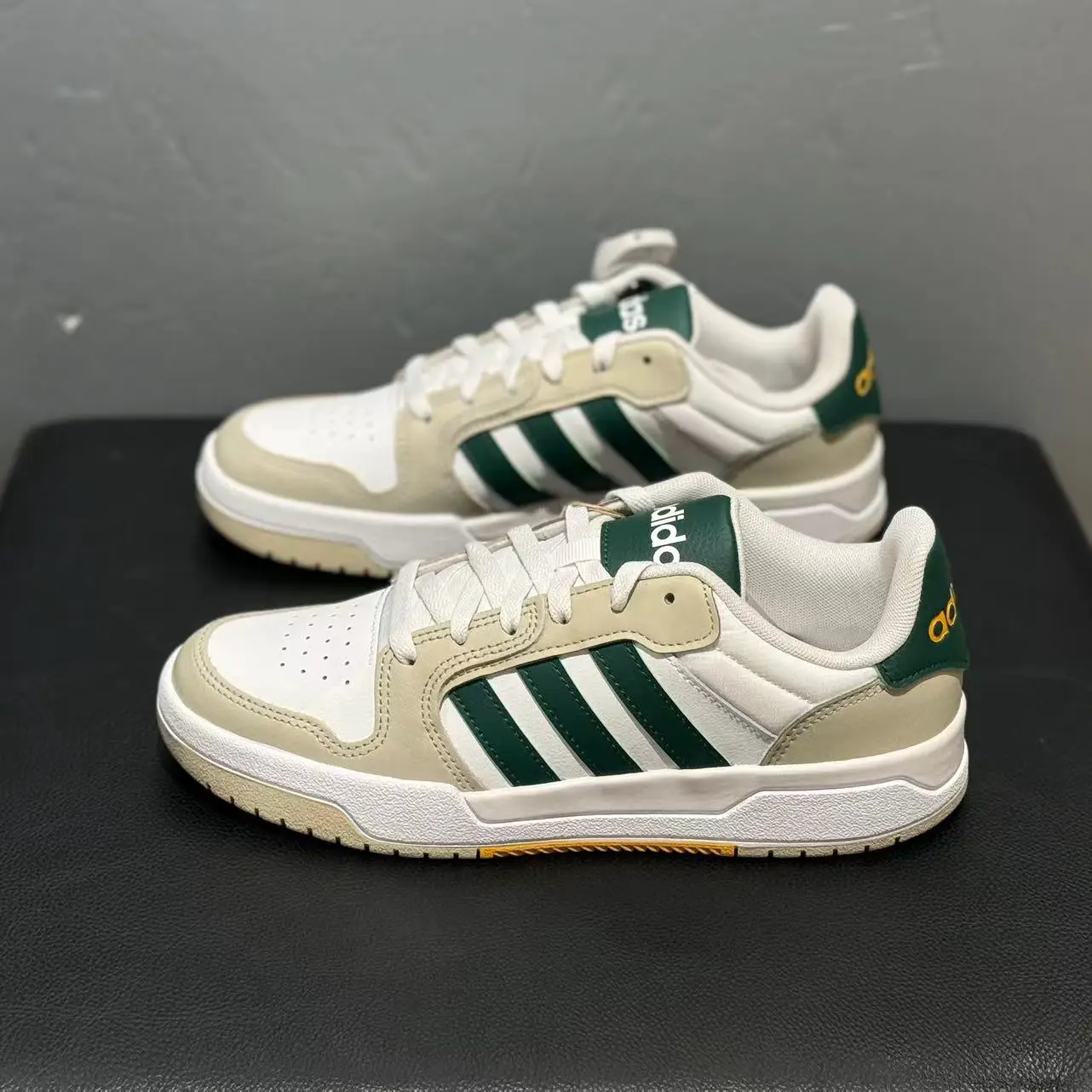 Adidas Adidas Men's Shoes Summer New arrival Retro Basketball Shoes Low Ankle Casual Versatile White Shoes Jr7980