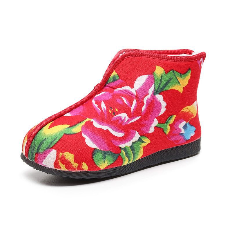 Northern Xinjiang Wolf-Flower Cotton-Padded Military Coat, Boots, Flat-Soled Cotton Boots, Embroidered Shoes, Traditional Thickened Costume for Yue Opera Qingyi Flower Girl