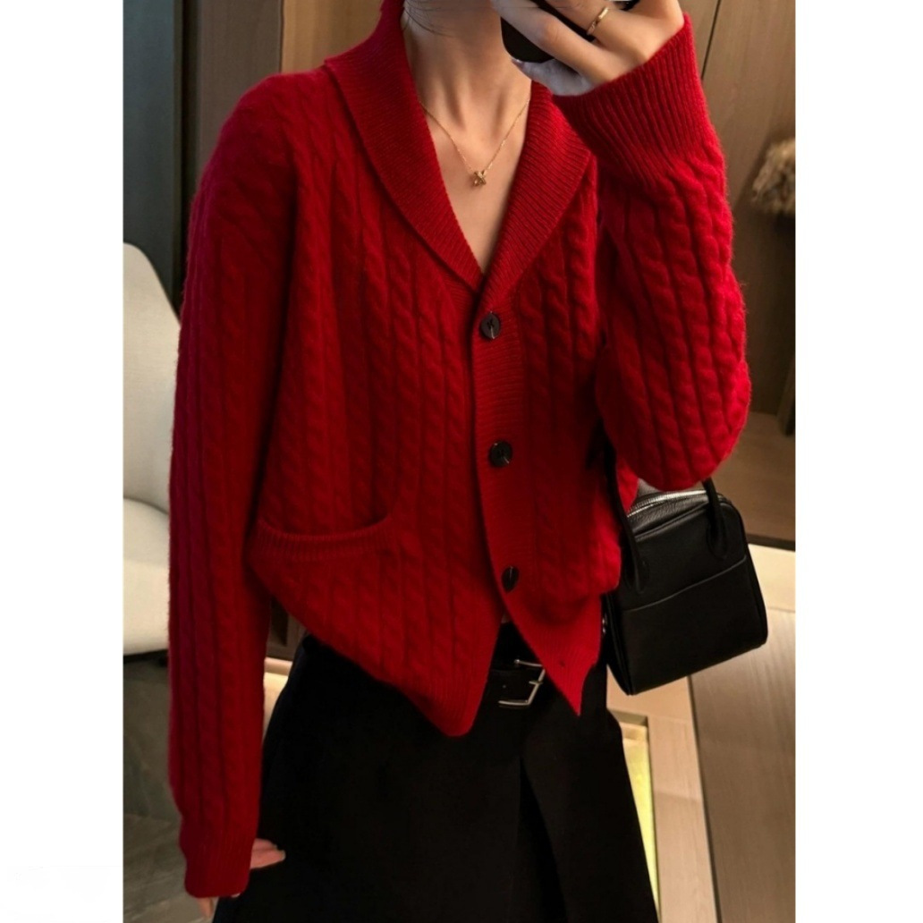 2026 Fashionable Cable-Knit Korean-Style Cardigan, Solid Color V-Neck with Small Horse Embroidery, Old Money Style Buttoned Women's Sweater