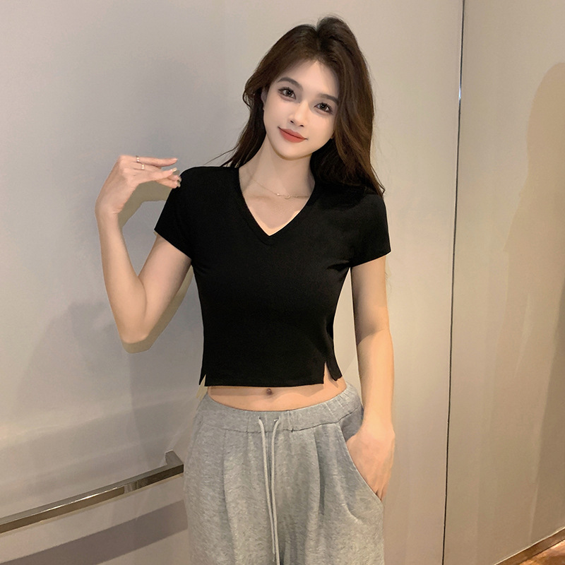 Spot Wholesale V-Neck T-Shirt for Women 2025 New Summer Short-Sleeved Slit Slim Slim Short Fashion Bottoming Shirt