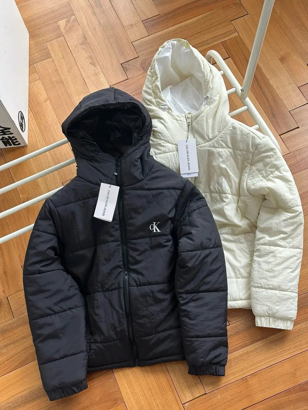 kc 连帽羽绒服防水