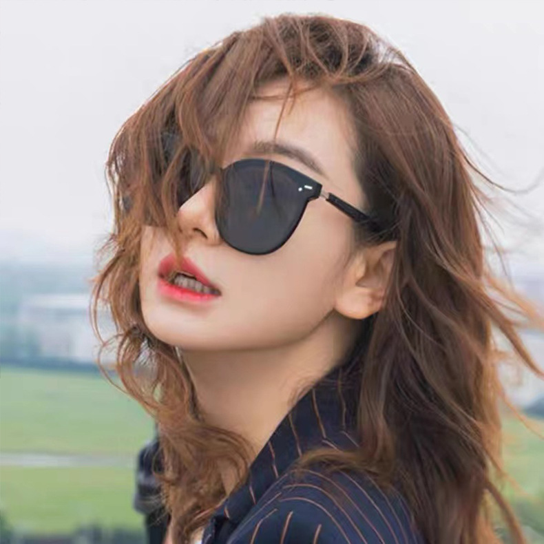 New Gm Sunglasses for Women, High-End Retro Round Frame Polarized Sunglasses for Men, Korean Style Driver Sun Protection Gm Sunglasses