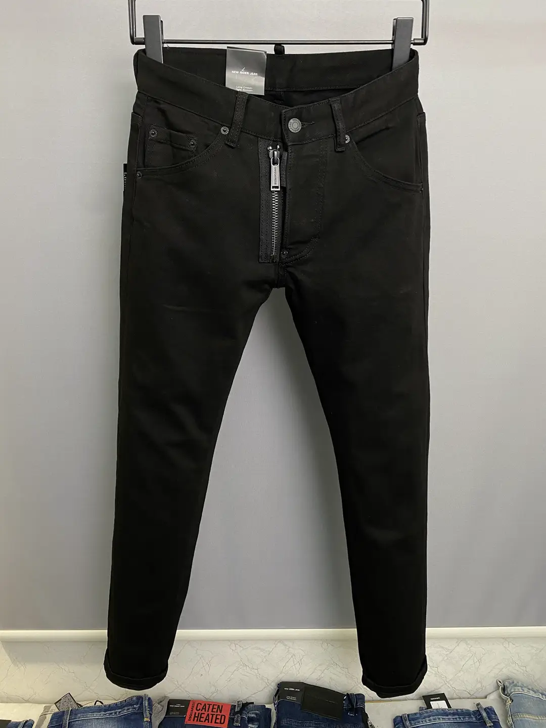 2024 Spring New arrival Denim pants Men's D2 Black Washed Contrast Color Print letter silm Skinny Jeans Casual 9829
