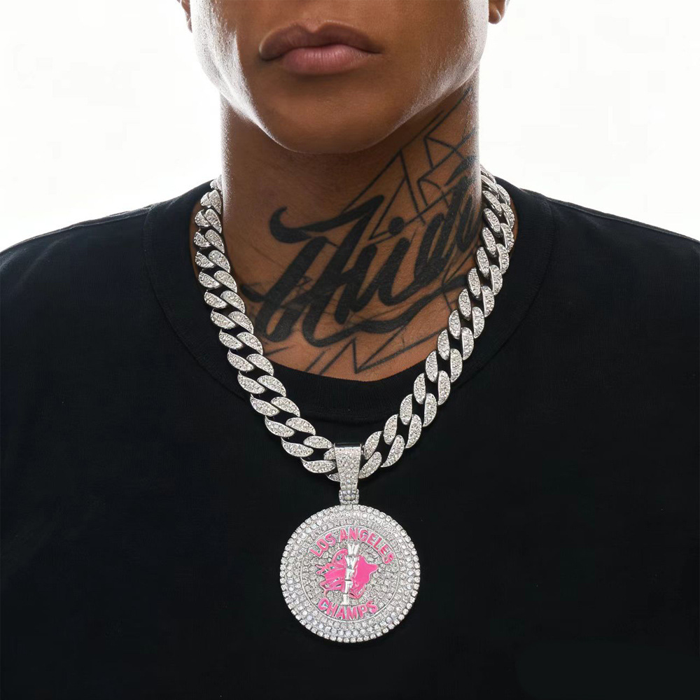 European and American Hip-Hop Style Lady Assassins Championship Pendant Full Diamond Cuban Chain Necklace with Customizable Pattern and Logo
